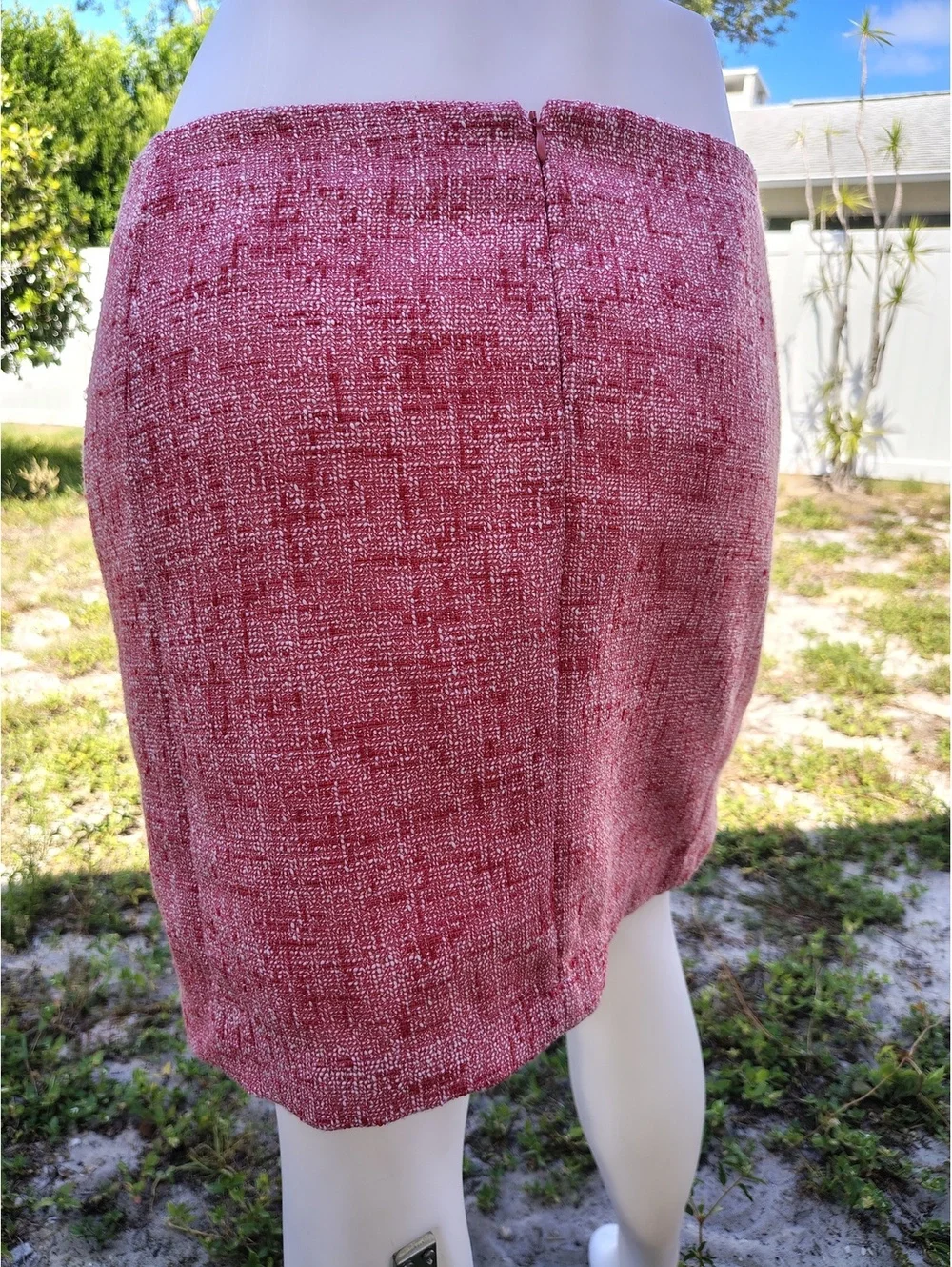 Joe Fresh Pink Office skirt Women's Skirt size 8